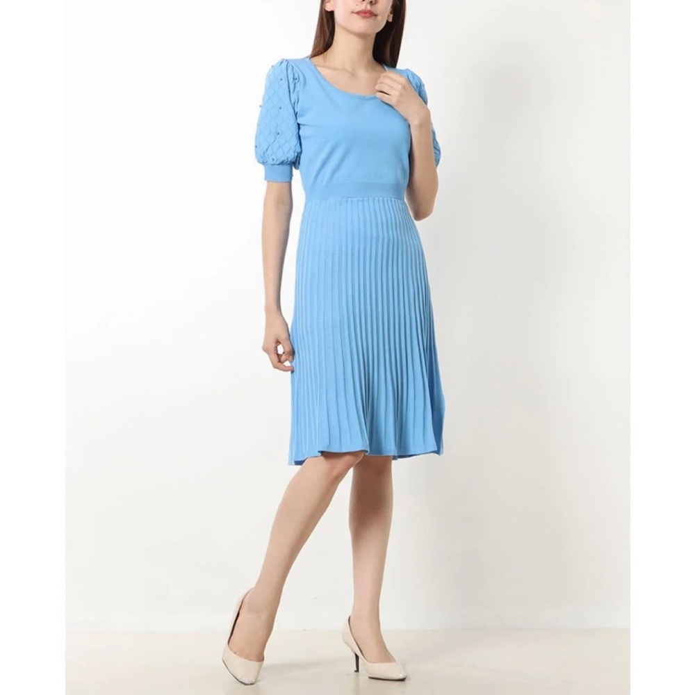 NANETTE BY NANETTE LEPORE Blue Pearl Sleeve Knit Dress